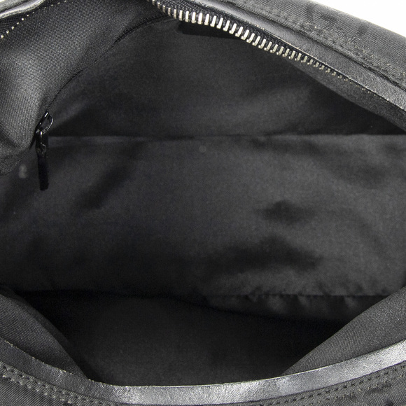 Gucci Zip Shoulder Hobo - Picture 9 of 11